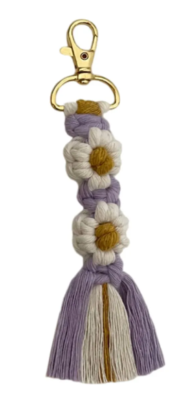 Handmade Macrame Daisy Flower Keychain